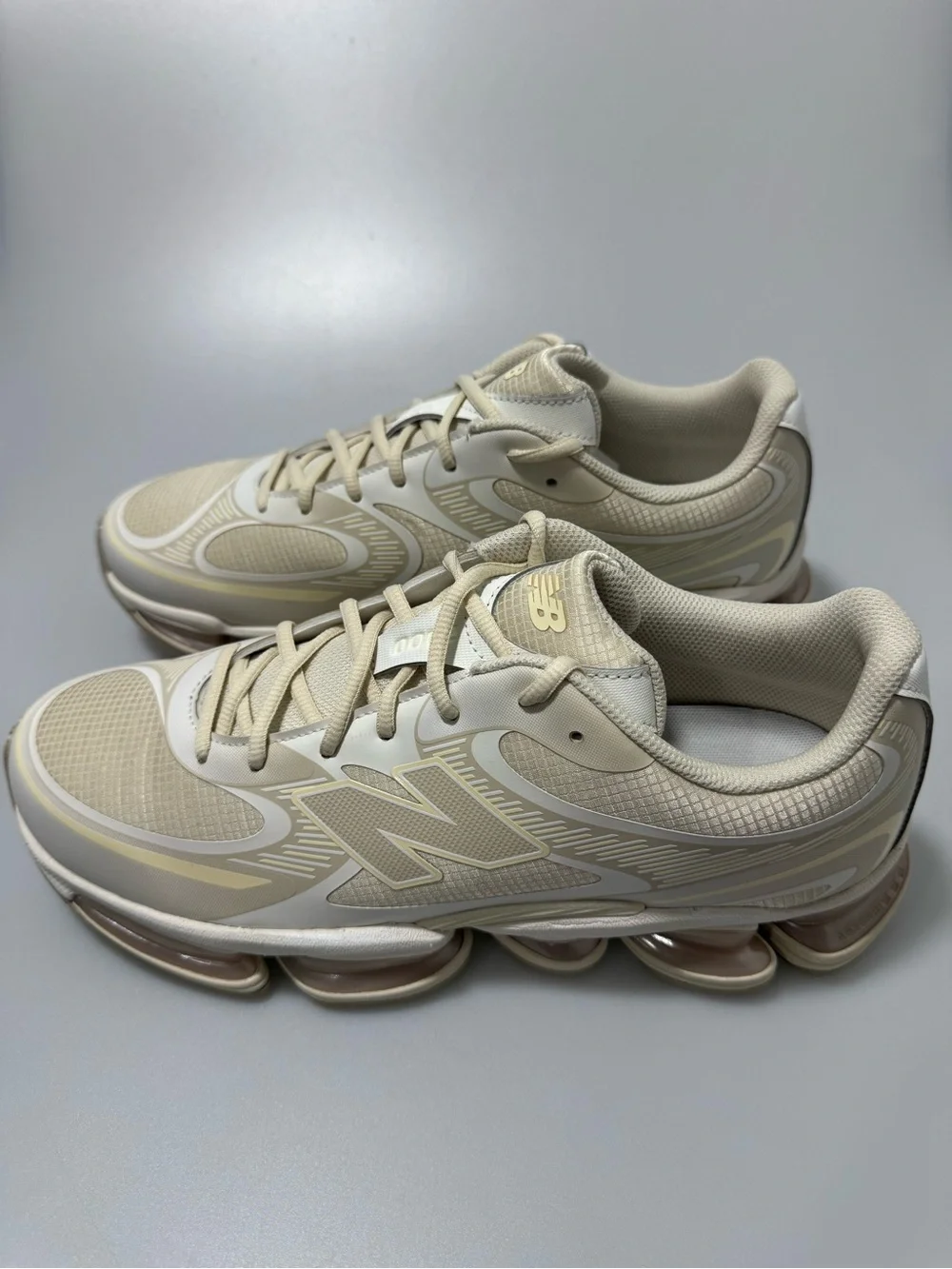 New Balance Abzorb 2000 Linen Sea Salt Sneakers Men’s Size 12 U20004PO